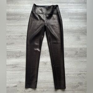 Bebe faux snake leather Sz S cool girls only